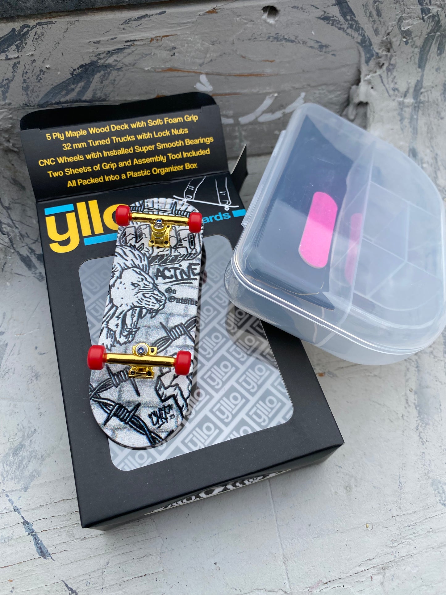 "Lion of Judah" Yllo Fingerboard