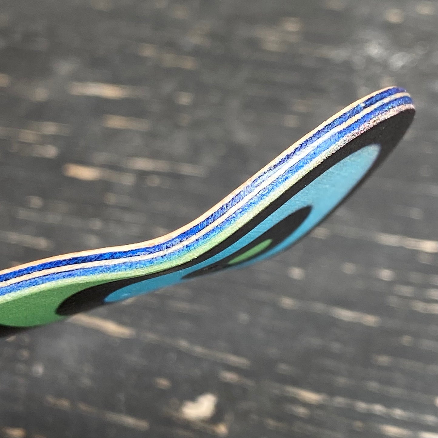 "Big Blue" Yllo Fingerboard