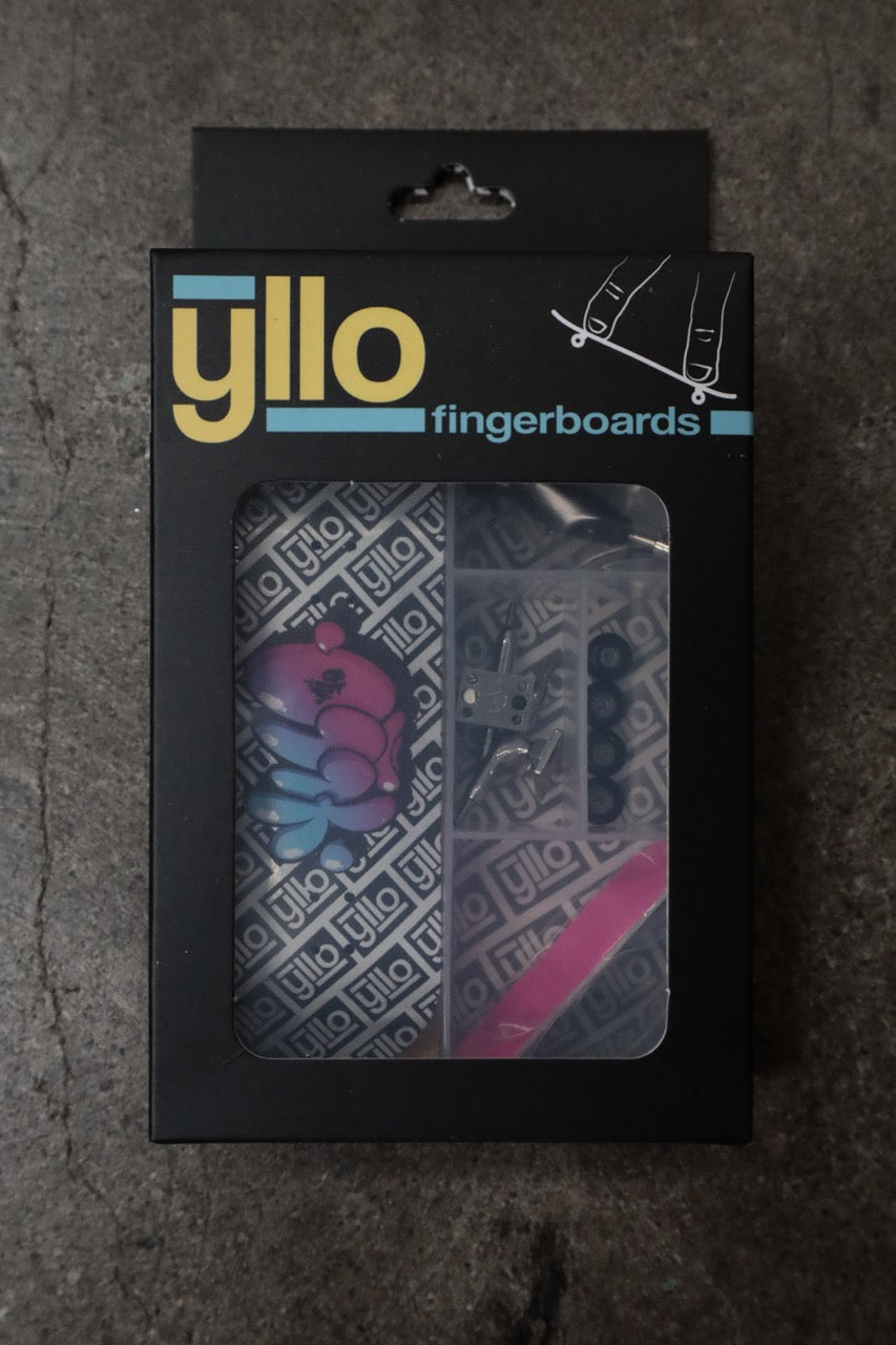 "Simon Dee" Yllo Fingerboard