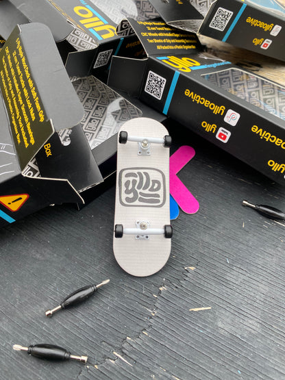 "Square" Yllo Fingerboard