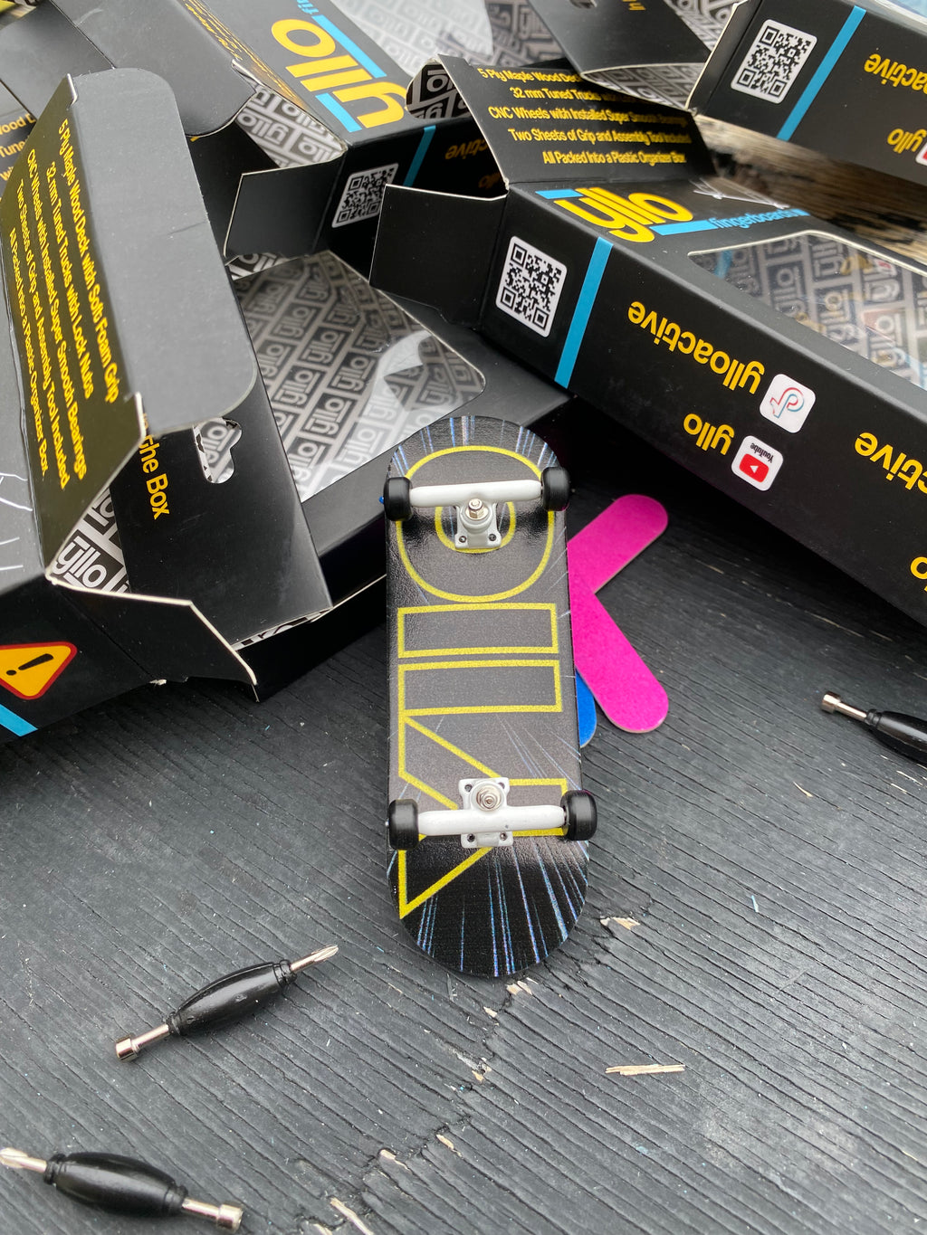 "Hyperspace" Yllo Fingerboard