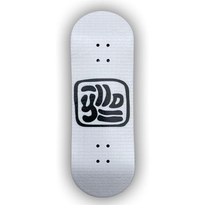 "Square" Yllo Fingerboard