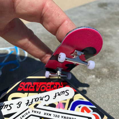 "Three Amigos" Yllo Fingerboard