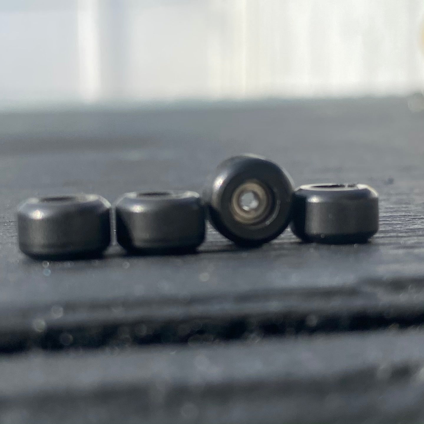 "Simon Dee" Yllo Fingerboard