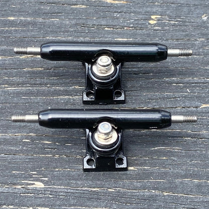 "WhytMyk" Collab Yllo Fingerboard